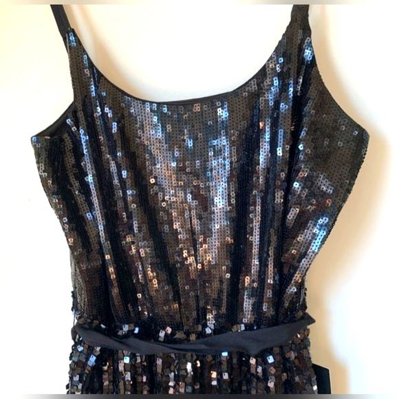 NWT sequin dress - Picture 5 of 5